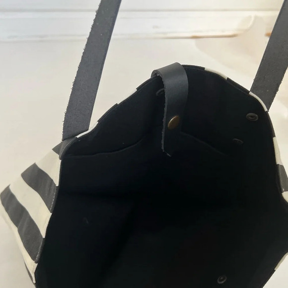 Hand Made Cotton & Leather Embroidered Heart Love Stripped Bag Tote New - Picture 4 of 8